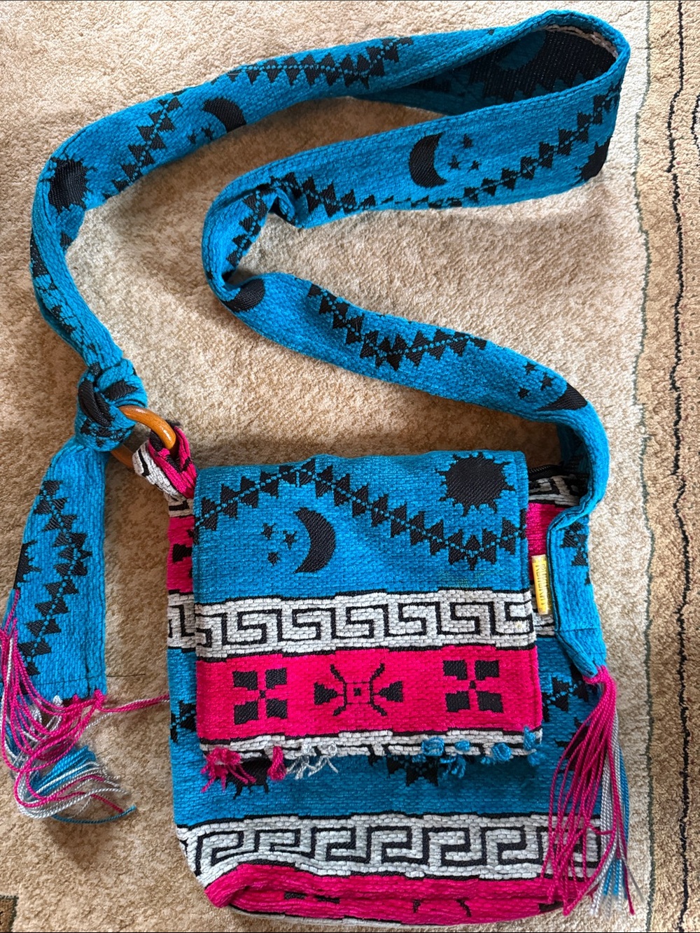 Rukuray Woven Bohemian Geometric Crossbody Festival Purse. Bright colors